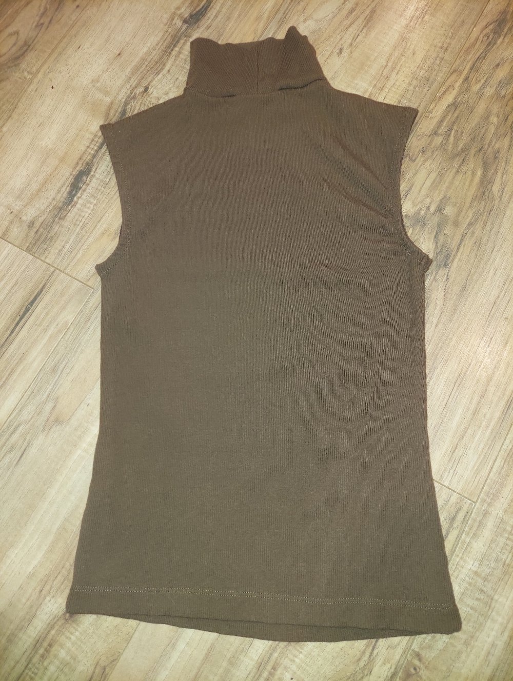House of Harlow 1960 Womens XS AKnit Mock Neck Sleeveless Top Chocolate Brown